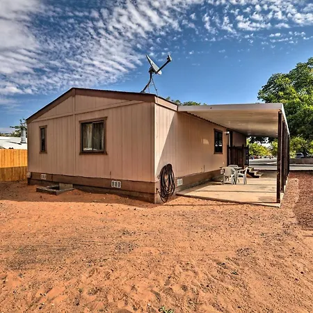 Page Home With Patio And Bbq, 3 Mi To Lake Powell! Exterior photo