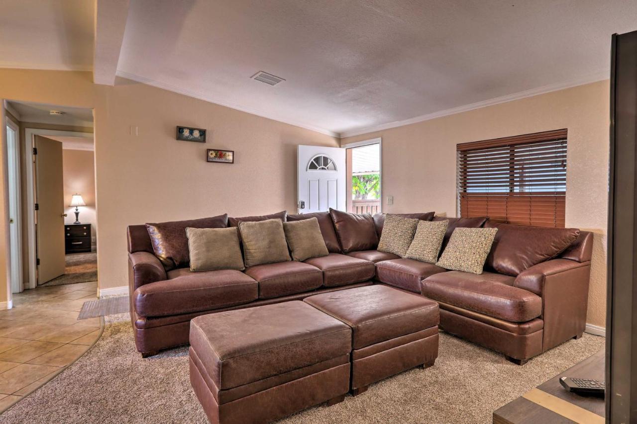 Holiday home With Patio And Bbq, 3 Mi To Powell!