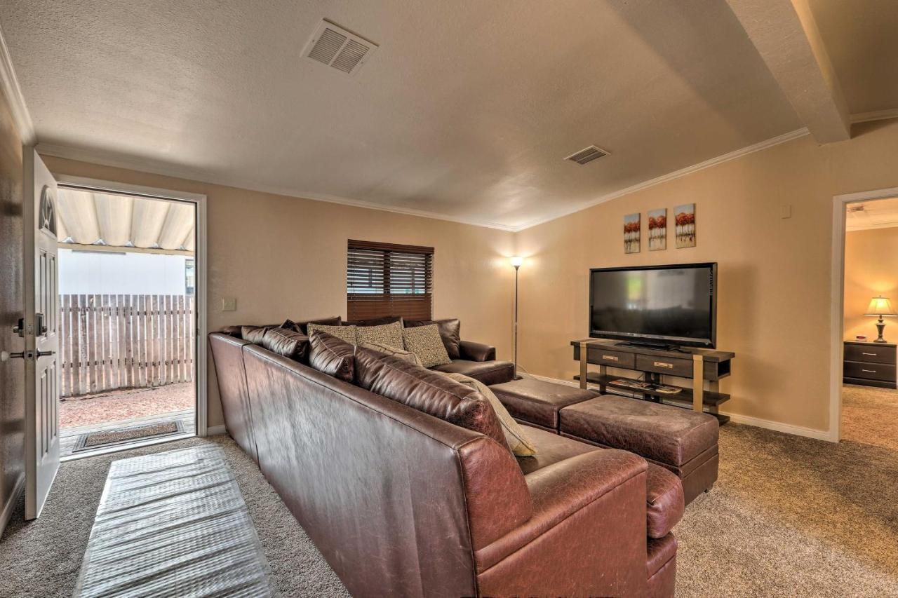 With Patio And Bbq, 3 Mi To Powell! Holiday home