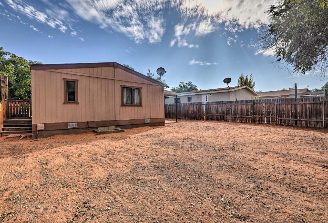 With Patio And Bbq, 3 Mi To Powell! Holiday home *