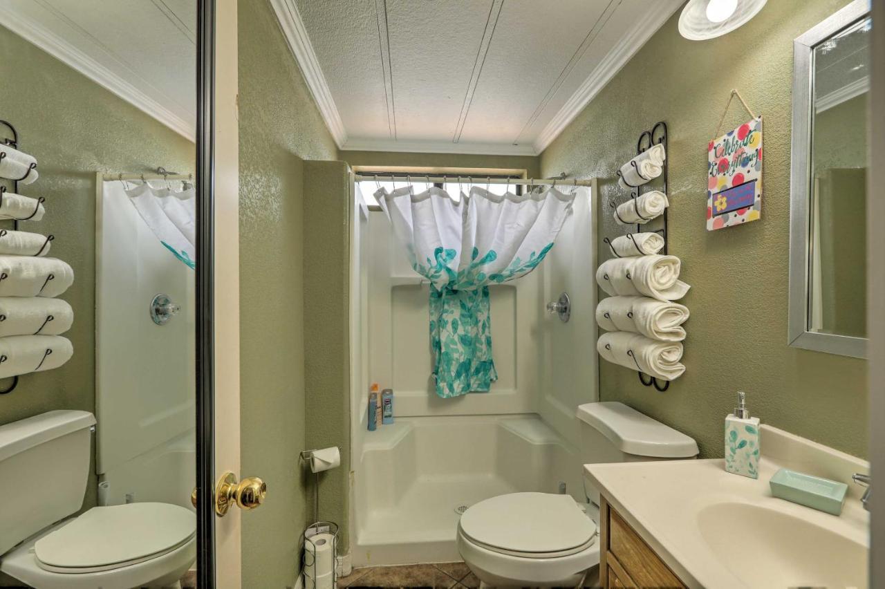 With Patio And Bbq, 3 Mi To Powell! Holiday home Page